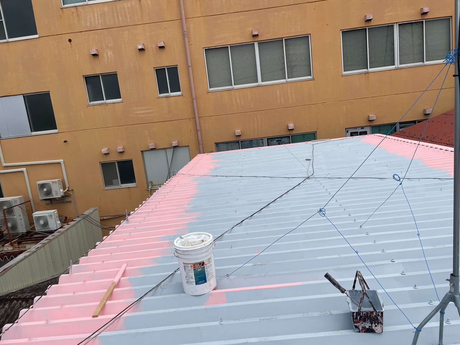 名古屋市緑区H社様 屋根断熱塗装工事が始まりました👷‍♂✨本格的に暑い夏が始まる前に一度無料診断してみませんか？