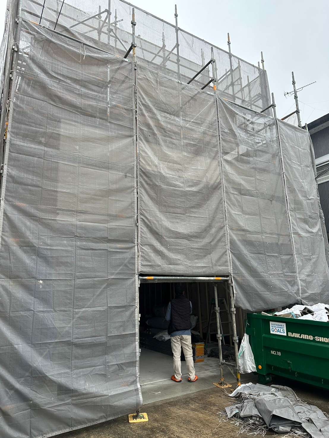 名古屋市南区H様邸 外壁塗装工事が着工致しました🏠✨